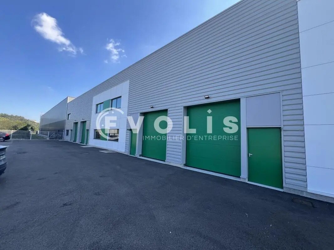 Local d’activités dans Vourles à louer Photo de l’immeuble– Image 1 sur 5