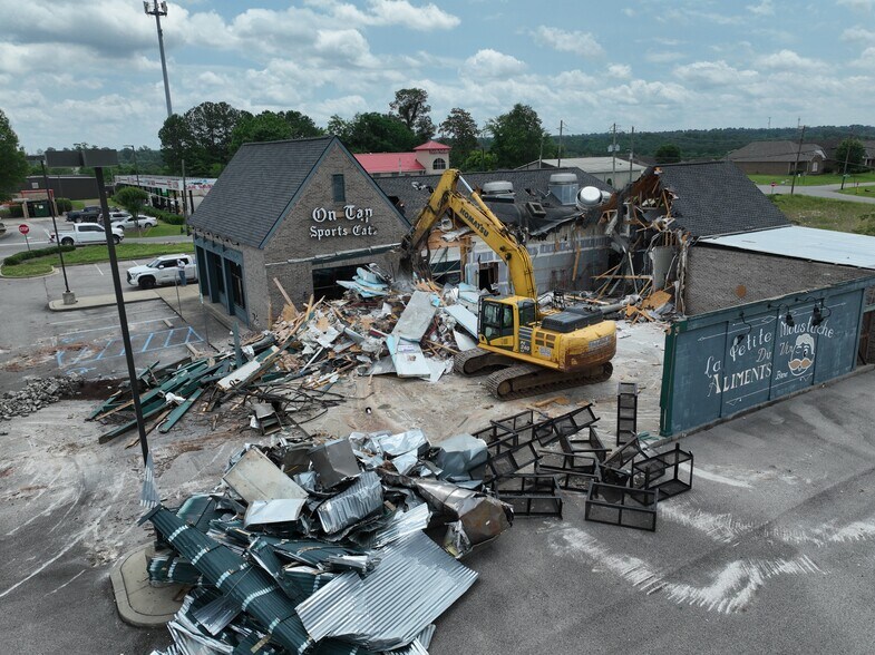 1600 Main St, Fultondale, AL à louer - Photo de la construction – Image 2 sur 3