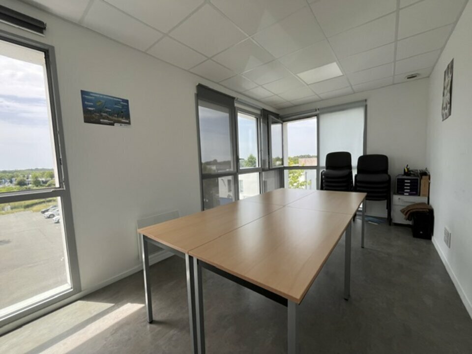 Bureau dans Auray à louer Photo intérieure– Image 1 sur 4