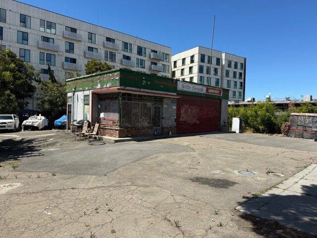 1211 7th St, Oakland, CA à vendre - Photo de l’immeuble – Image 2 sur 6