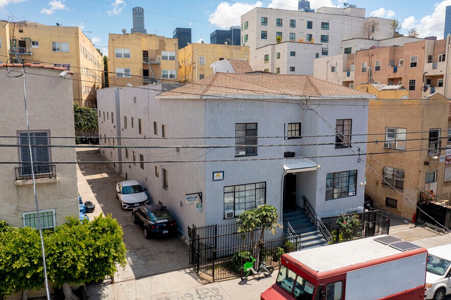 410 Witmer St, Los Angeles, CA à vendre - Photo de l’immeuble – Image 3 sur 23