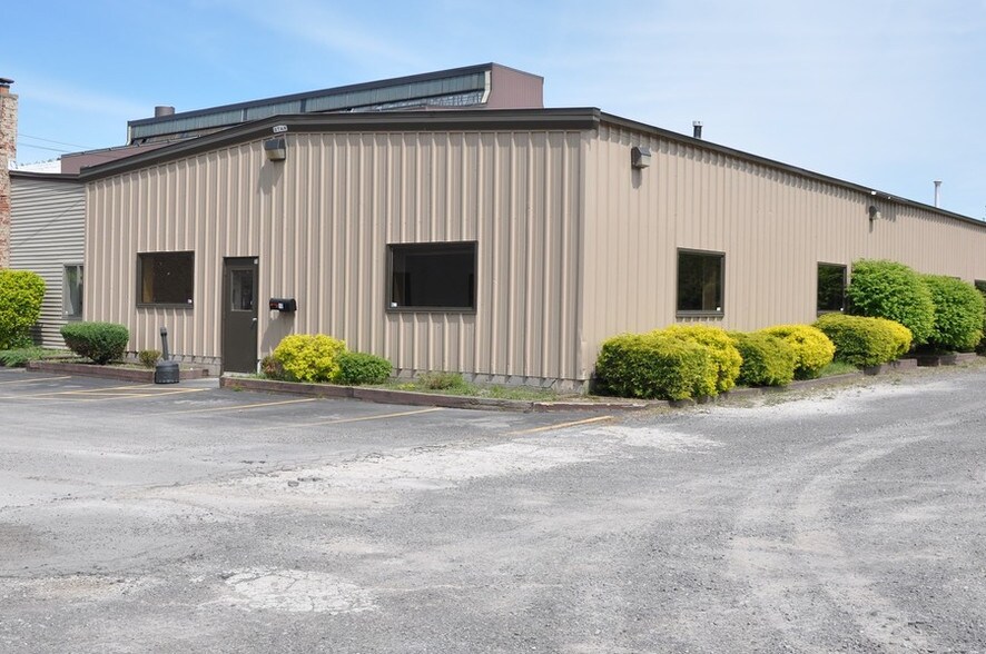 8-10 Cairn St, Rochester, NY à louer - Photo de l’immeuble – Image 1 sur 6