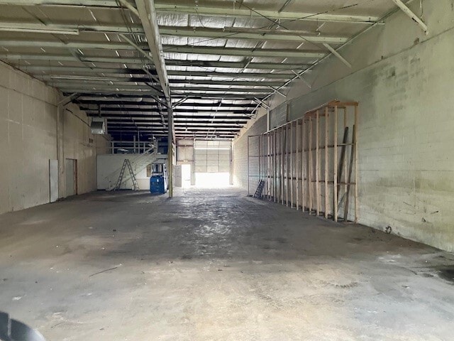 1321-1333 E Main St, Griffith, IN à louer Photo intérieure– Image 1 sur 3