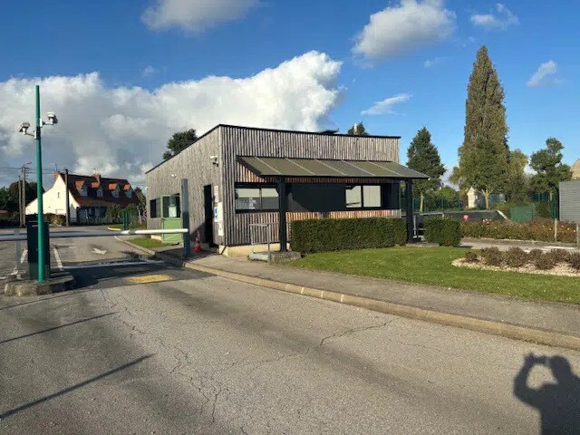 Zi, Chaulnes à louer - Photo de l’immeuble – Image 3 sur 21