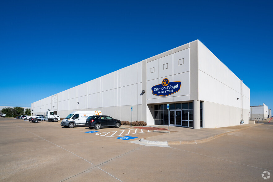 500 Railhead Rd, Fort Worth, TX à louer - Photo de l’immeuble – Image 1 sur 1