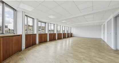 43 Rue De Naples, Paris à louer Photo intérieure– Image 2 sur 10