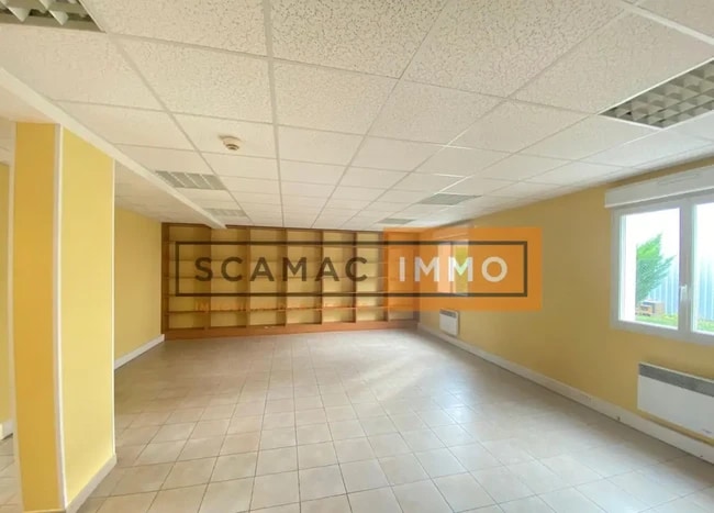 Plus de détails pour Bureau à louer