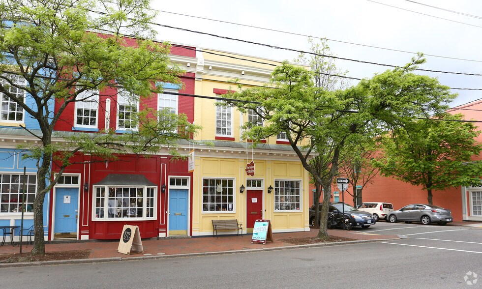 1215 W Main St, Richmond, VA à louer - Photo de l’immeuble – Image 2 sur 13