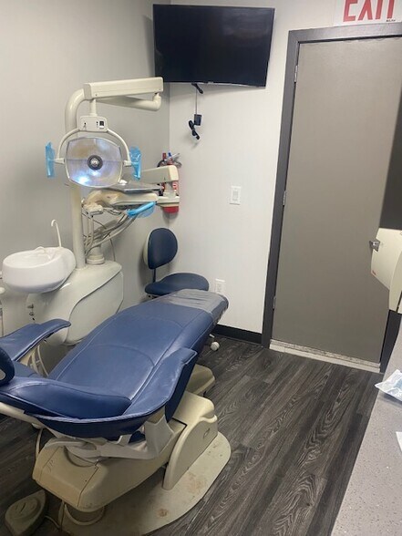 4116 Junction Blvd, Flushing, NY à louer - Photo intérieure – Image 3 sur 11