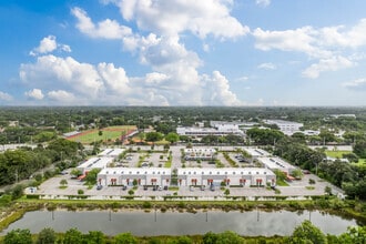9600-9630 Stirling Rd, Hollywood, FL - VUE AÉRIENNE  vue de carte - Image1