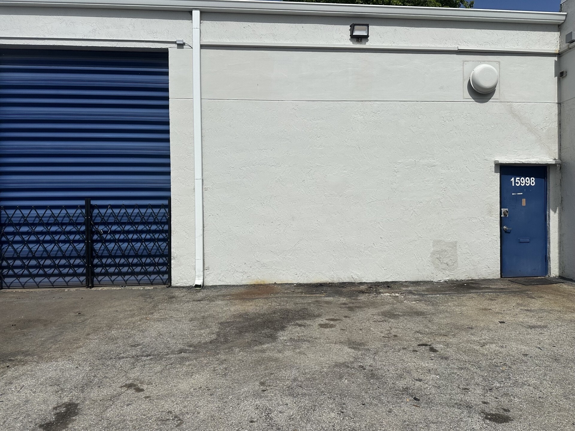 15900-15998 NW 48th Ave, Miami Gardens, FL à louer Photo de l’immeuble– Image 1 sur 9