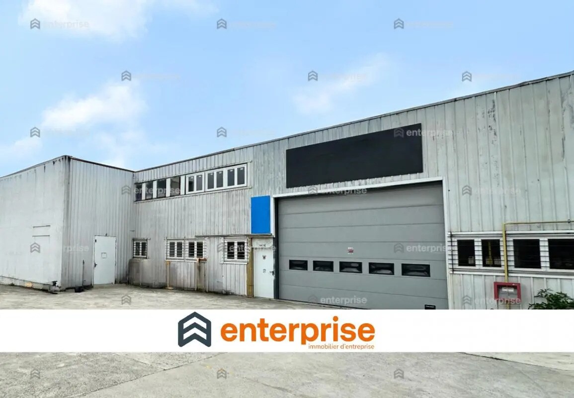 Local d’activités dans Senlis à louer Photo principale– Image 1 sur 8