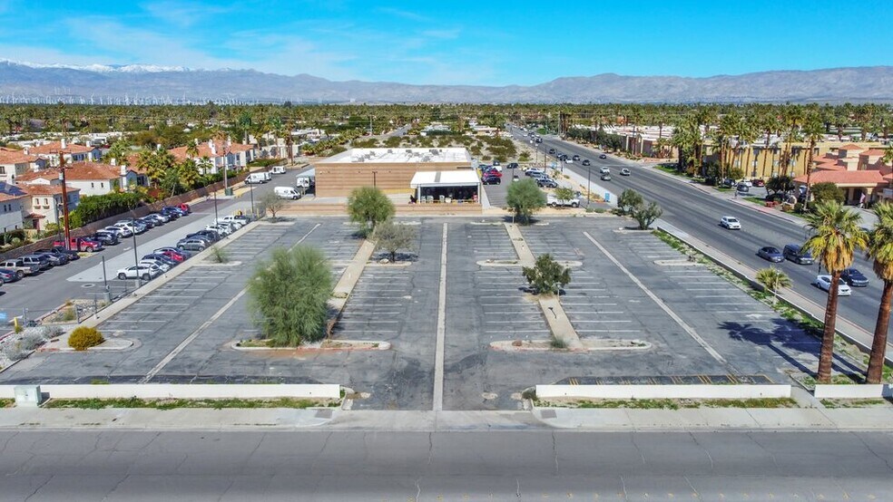 0 Sunrise Way, Palm Springs, CA à vendre - Aérien – Image 2 sur 9