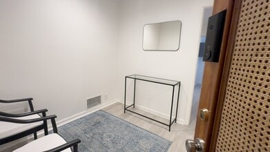 1033 Gayley Ave, Los Angeles, CA à louer - Vidéo sur l’annonce professionnelle