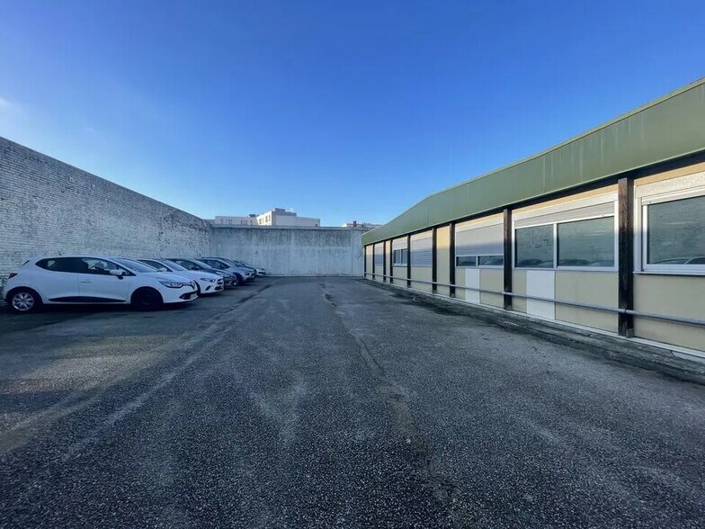 Bureau dans Le Havre à louer - Photo de l’immeuble – Image 3 sur 3