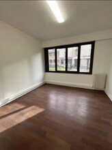 73-75 Rue De Lagny, Paris à louer Photo intérieure– Image 2 sur 8