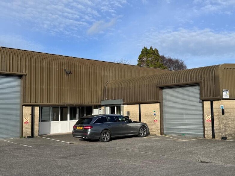 4 Artillery Rd, Yeovil à vendre - Photo de l’immeuble – Image 2 sur 10