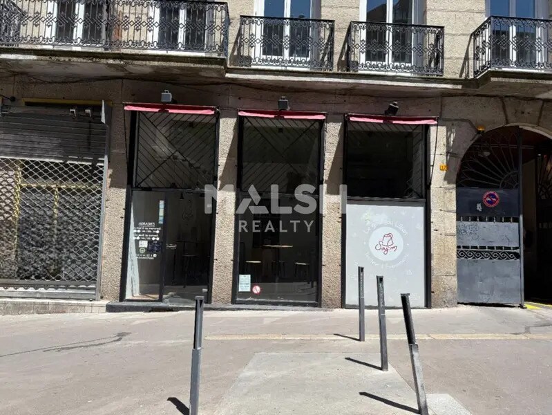 Local commercial dans Saint-Étienne à louer Photo de l’immeuble– Image 1 sur 2