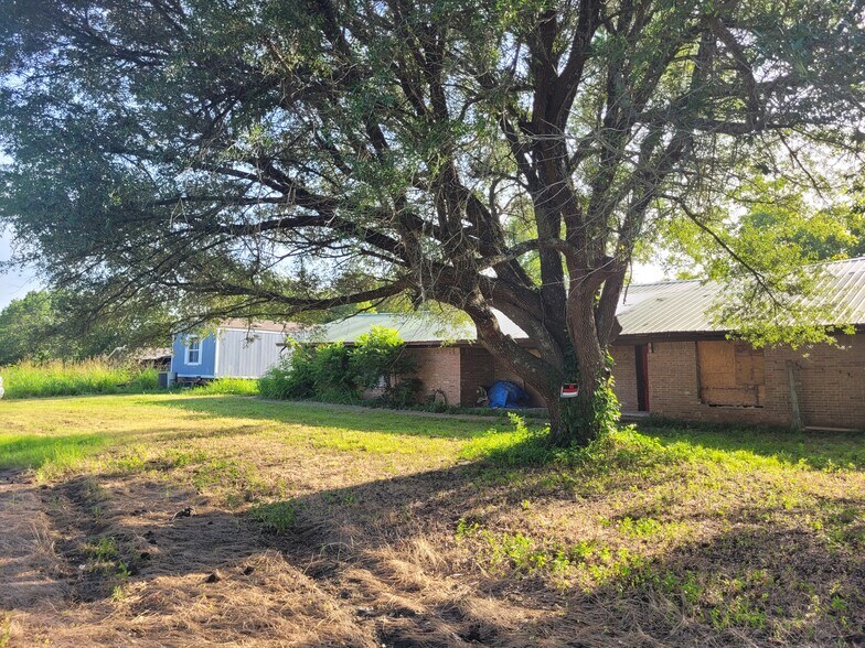 1645 FM 2949, Enloe, TX à vendre - Photo de l’immeuble – Image 3 sur 5