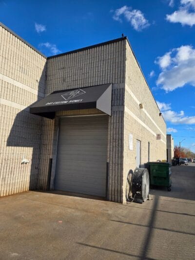 1605 Sedlescomb Dr, Mississauga, ON à vendre - Photo de l’immeuble – Image 3 sur 20