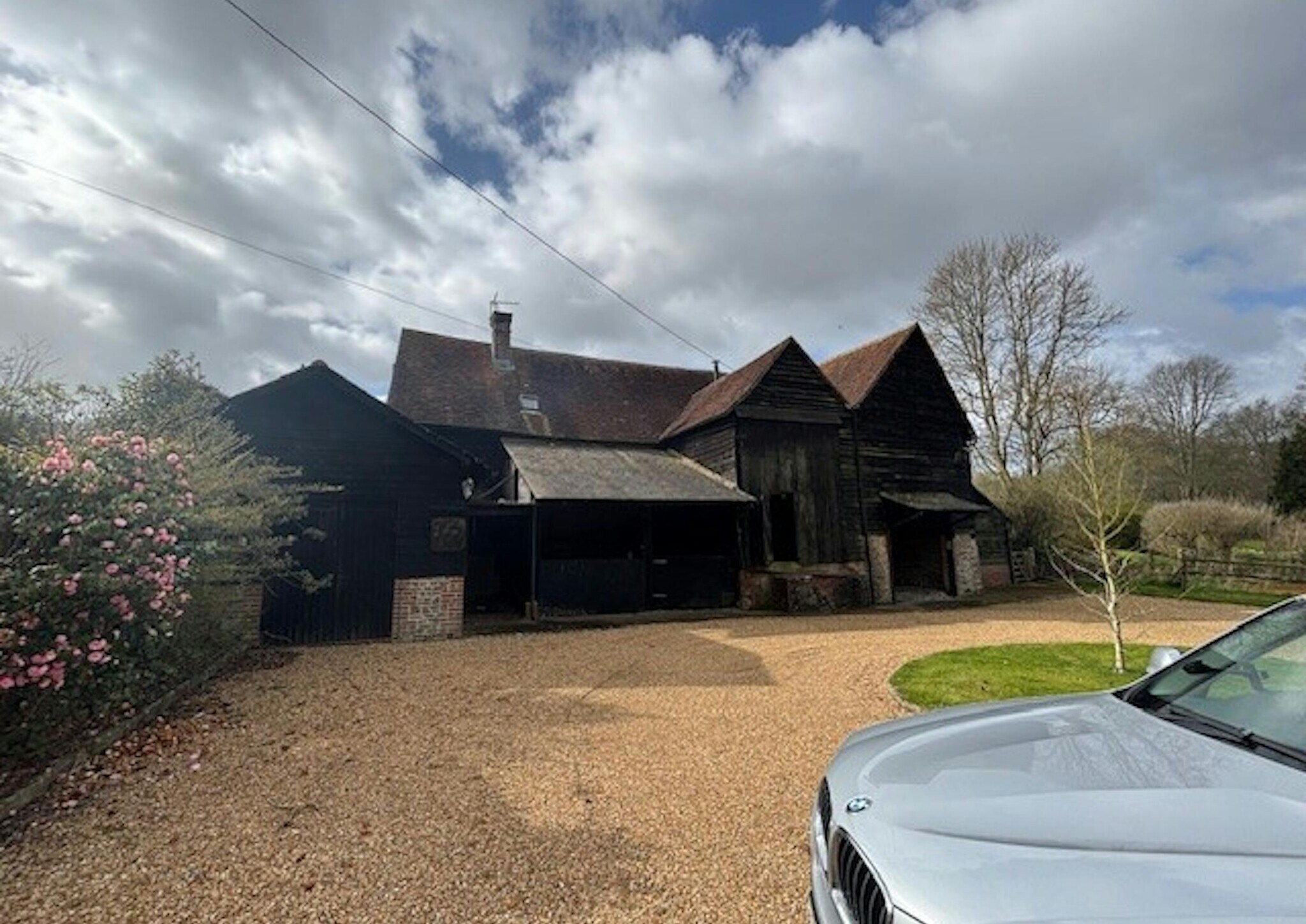 Langhurst Barn, Chiddingfold à louer Photo de l’immeuble– Image 1 sur 2