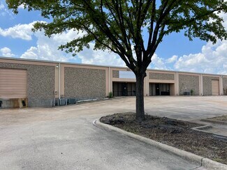 Plus de détails pour 501 Industrial Dr, Richardson, TX - Industriel/Logistique à louer