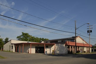 Plus de détails pour 2048 College Ave, Elmira Heights, NY - Local commercial à vendre