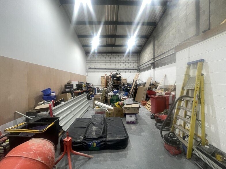 Unit 8B Brownhills Business Park, Canal Lane, Stoke On Trent à louer - Photo de l’immeuble – Image 2 sur 8