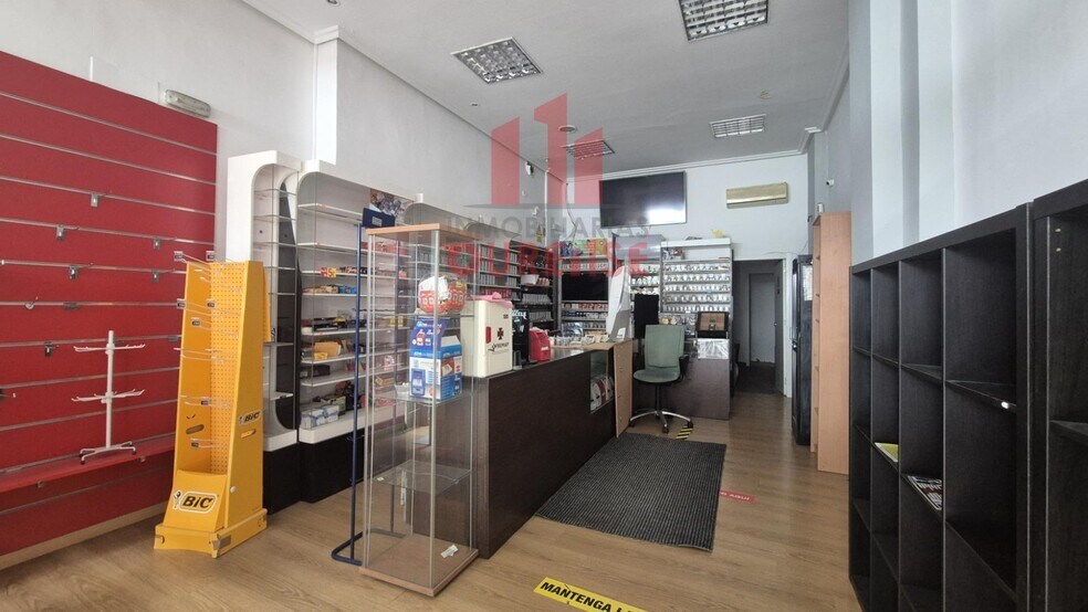 Local commercial dans Ourense, Orense à louer - Photo de l’immeuble – Image 2 sur 10
