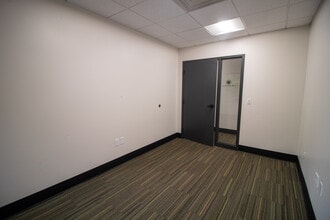 1850 44th St SW, Grand Rapids, MI à louer Photo intérieure– Image 2 sur 3