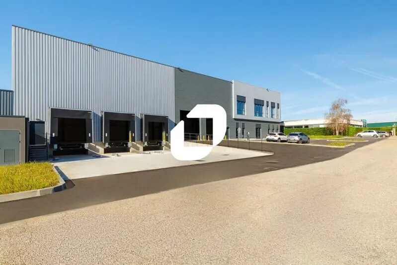 Industriel/Logistique dans Corbas à louer - Photo de l’immeuble – Image 2 sur 31