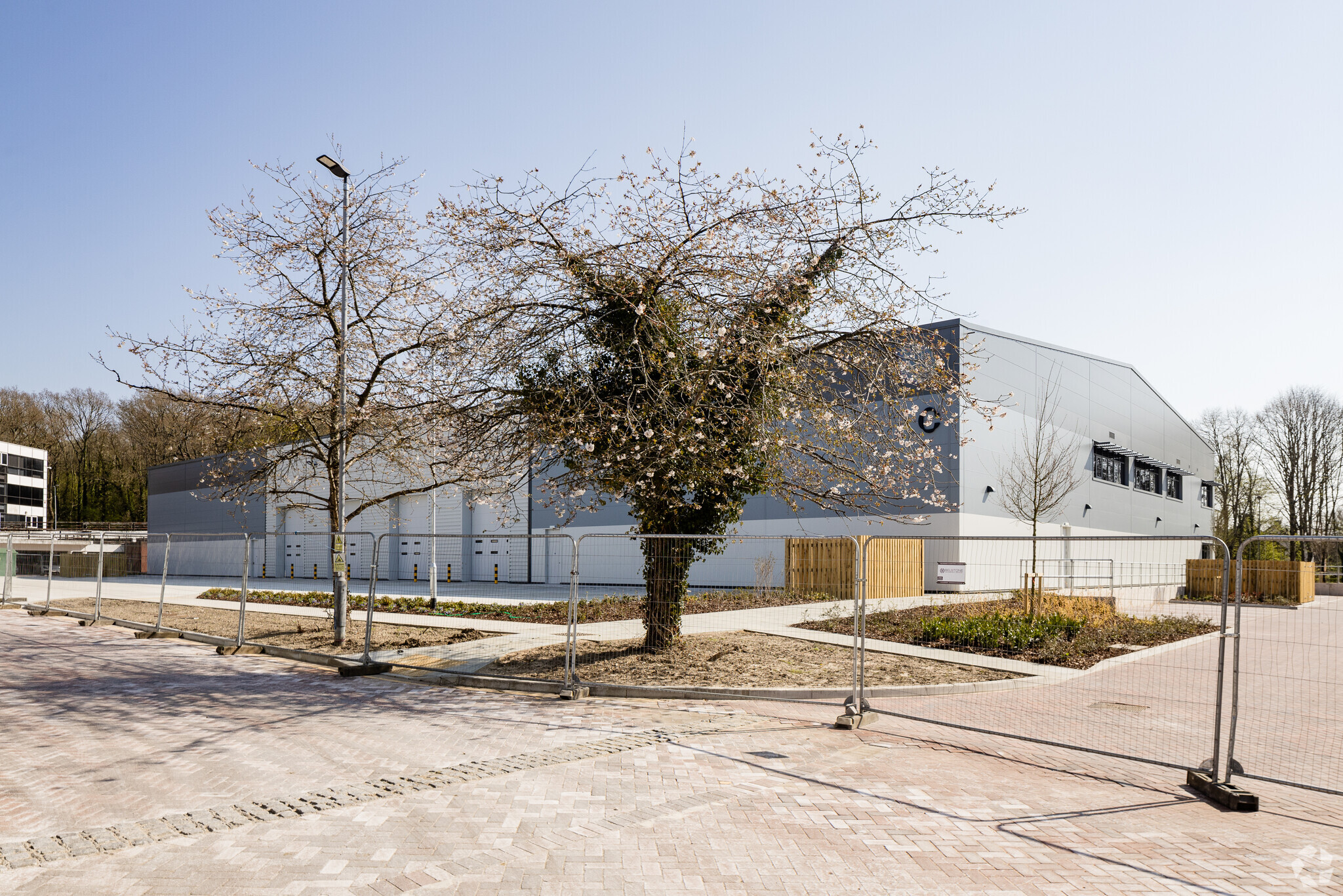 Wade Rd, Basingstoke à louer Photo principale– Image 1 sur 3