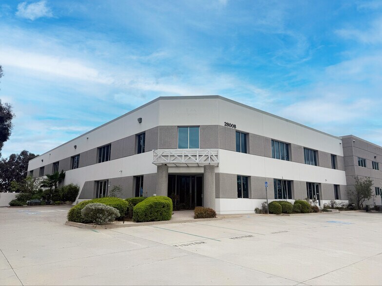 28008 Harrison Pky, Valencia, CA à vendre - Photo de l’immeuble – Image 2 sur 16