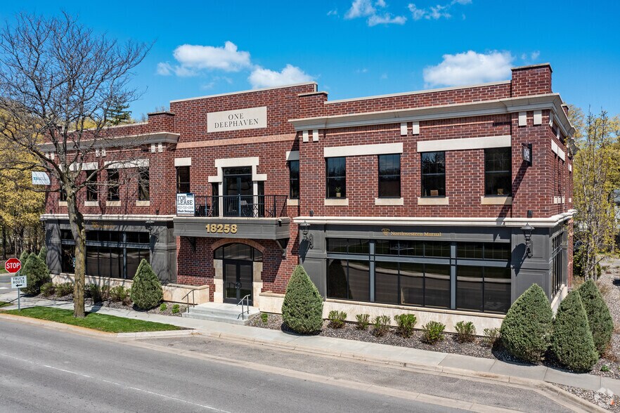 18258 Minnetonka Blvd, Wayzata, MN à louer - Photo principale – Image 1 sur 4