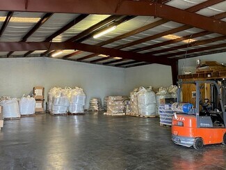 Plus de détails pour 4421 N Hesperides St, Tampa, FL - Industriel/Logistique à vendre