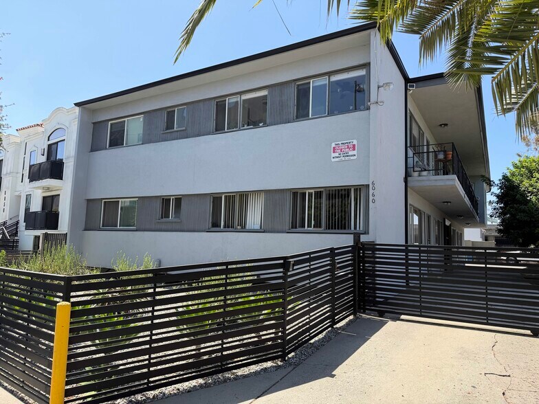 6060 Cadillac Ave, Los Angeles, CA à vendre - Photo de l’immeuble – Image 2 sur 24