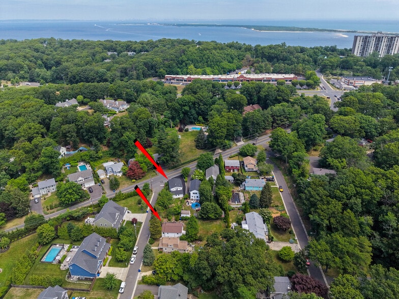 383 Navesink Ave, Atlantic Highlands, NJ à vendre - Photo principale – Image 1 sur 2