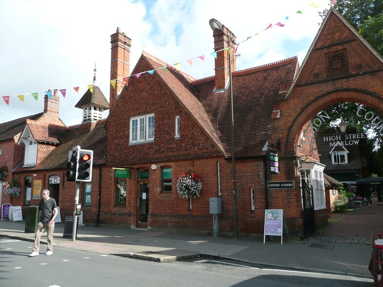 2-8 Liston Rd, Marlow à louer - Photo de l’immeuble – Image 3 sur 8