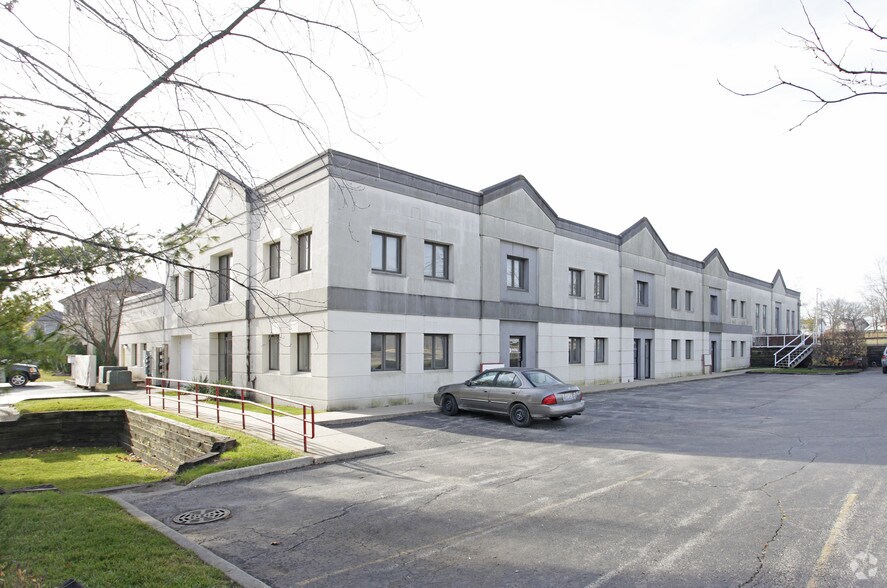 201 209 E Park St, Mundelein, IL à louer - Photo principale – Image 1 sur 6