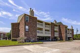 Plus de détails pour 7 Condo Unit Portfolio Under $500K – Logement à vendre, Dickinson, TX