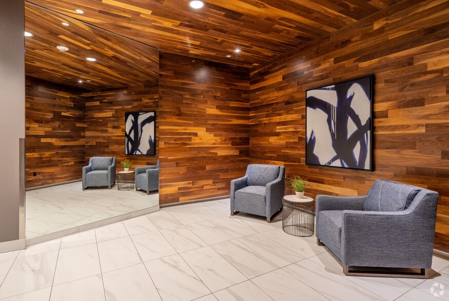 1369 Spruce Pl, Minneapolis, MN à louer - Photo intérieure – Image 2 sur 98