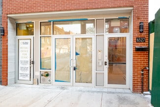 Plus de détails pour 6527 Roosevelt Ave, Woodside, NY - Médical à louer