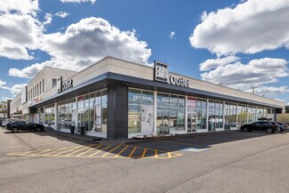 Plus de détails pour 9000-9012 Boul De L'acadie, Montréal, QC - Local commercial à louer