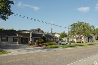 Plus de détails pour 5128 Pine Ave, Pasadena, TX - Santé à vendre