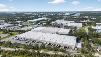 Plus de détails pour 3102 Queen Palm Dr, Tampa, FL - Industriel/Logistique à louer