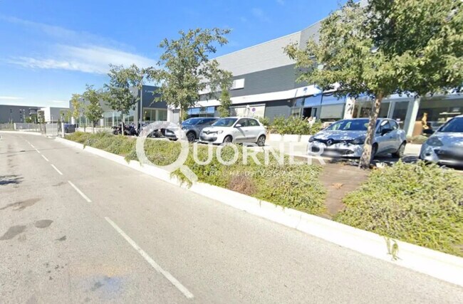 Plus de détails pour Local commercial à louer