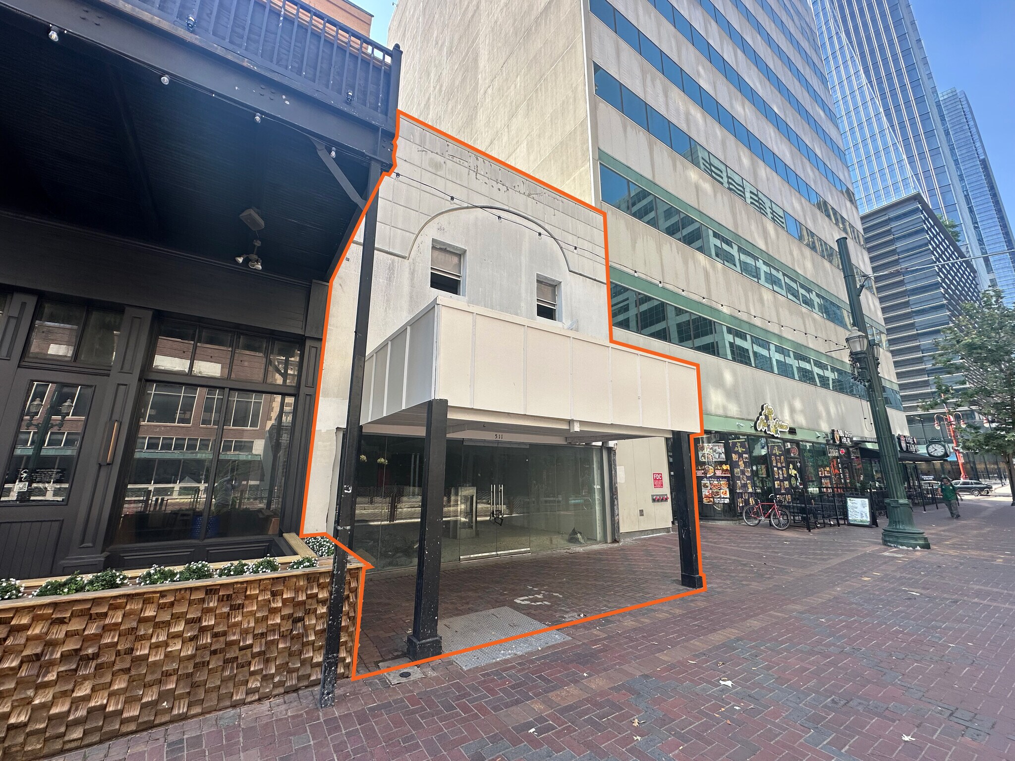 511 Main St, Houston, TX à louer Photo principale– Image 1 sur 3