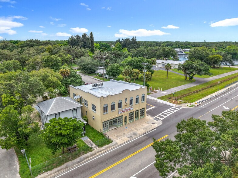 390 N Bridge St, LaBelle, FL à vendre - Photo de l’immeuble – Image 3 sur 52