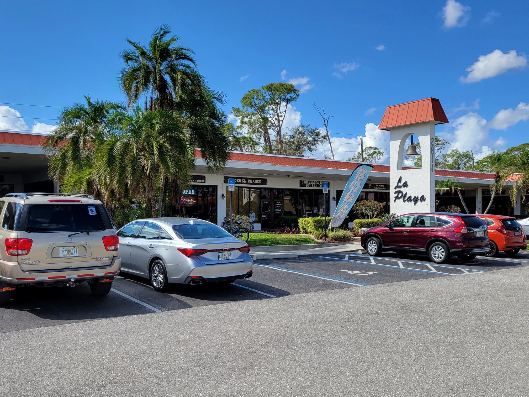 2811 Tamiami Trl, Port Charlotte, FL à louer Photo principale– Image 1 sur 16