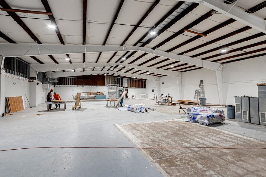 9170 S Choctaw Dr, Baton Rouge, LA à louer - Photo de l’immeuble – Image 3 sur 38